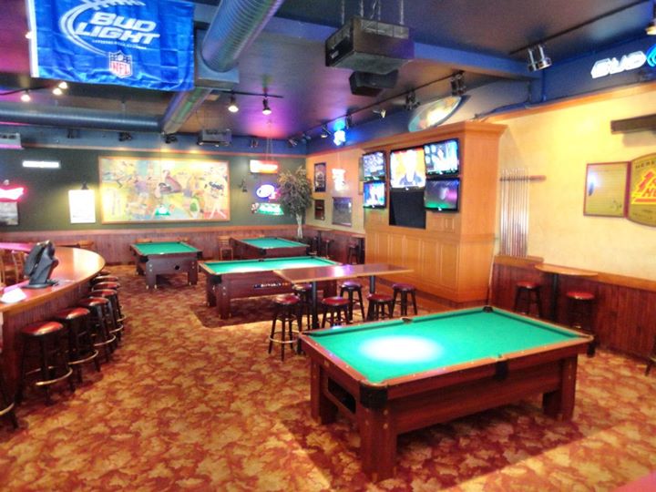 RAZZAL'S SPORTSBAR (LAKE STEVENS)