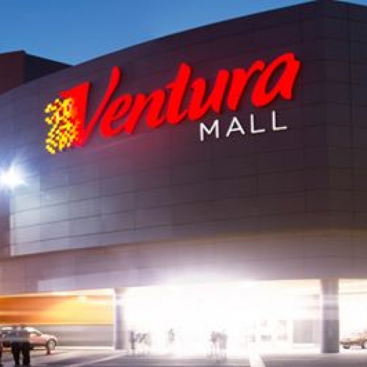 Ventura Mall Santa Cruz Bolivia